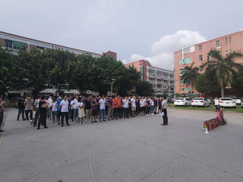 2020年5月29日，鴻圖達(dá)全廠舉行安全消防演習(xí)