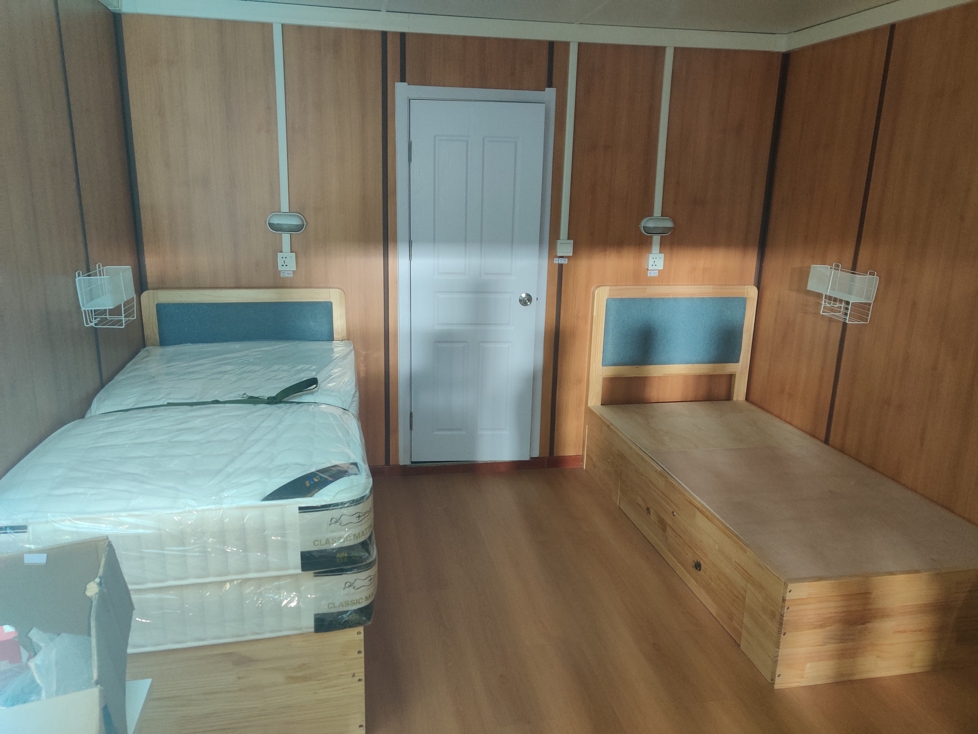 科威特項(xiàng)目定制營(yíng)房